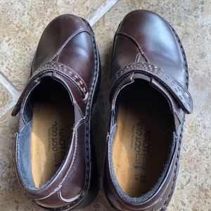 Barely worn Naot shoes size 35